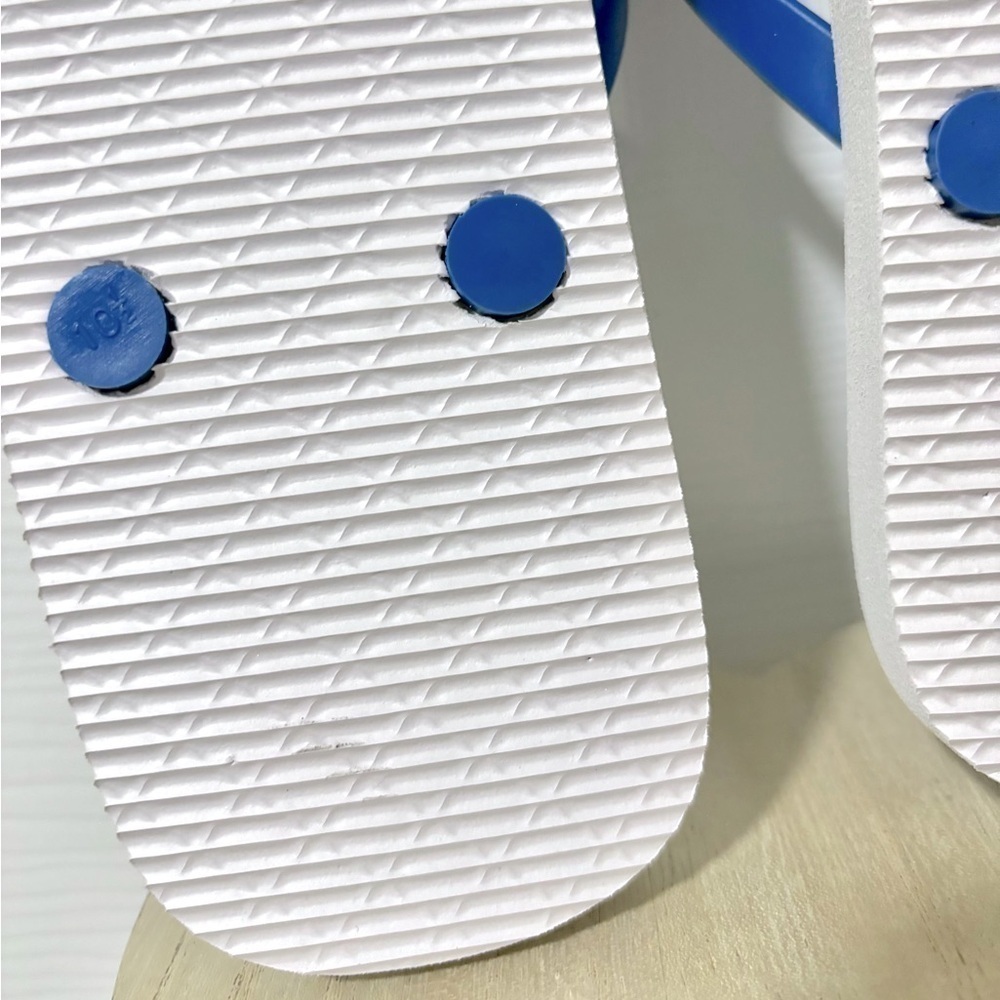 Disneys : Stitch Blue Flip Flop Sandals | Size L | NWT ✨ - Picture 8 of 11